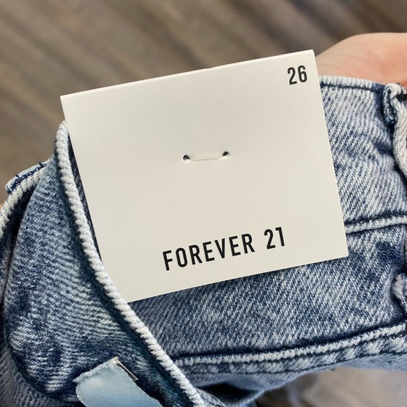 Forever 21 Mom Jeans - Picture 3 of 4